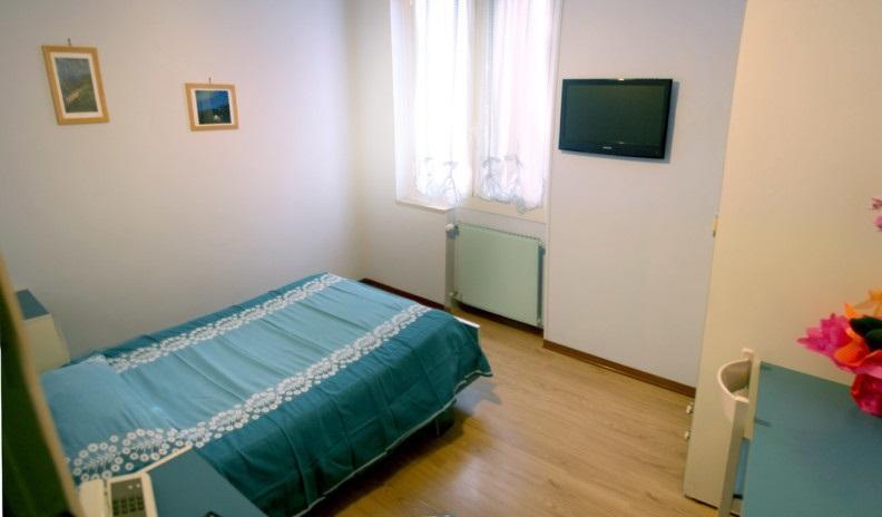 Albergo Savoia 欧斯佩达蒂 外观 照片